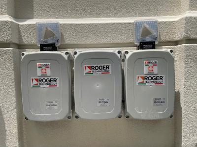 Bình lưu điện 36V cho cổng âm sàn Roger